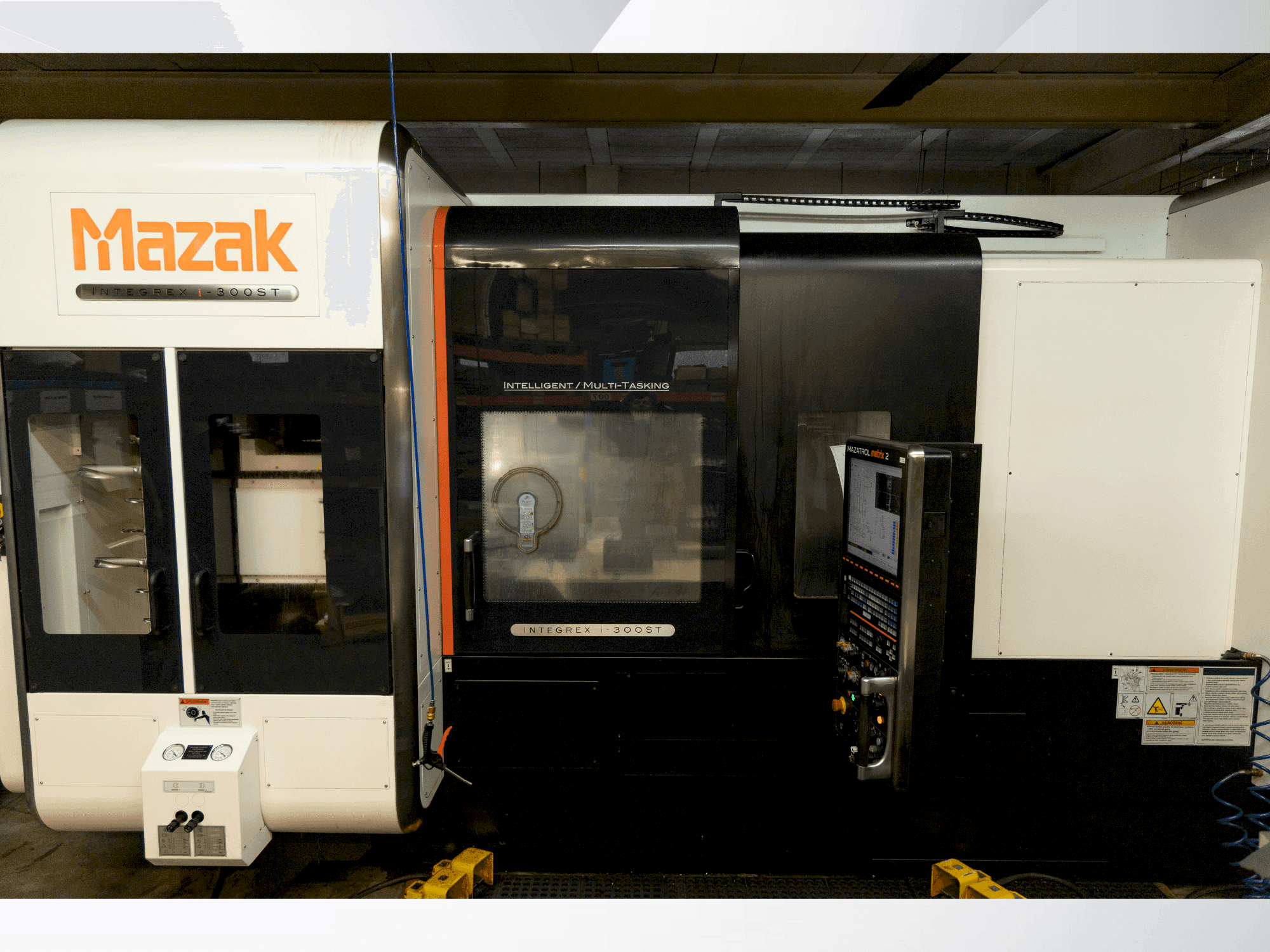 Frontansicht der Mazak Integrex i-300ST-1500U  Maschine