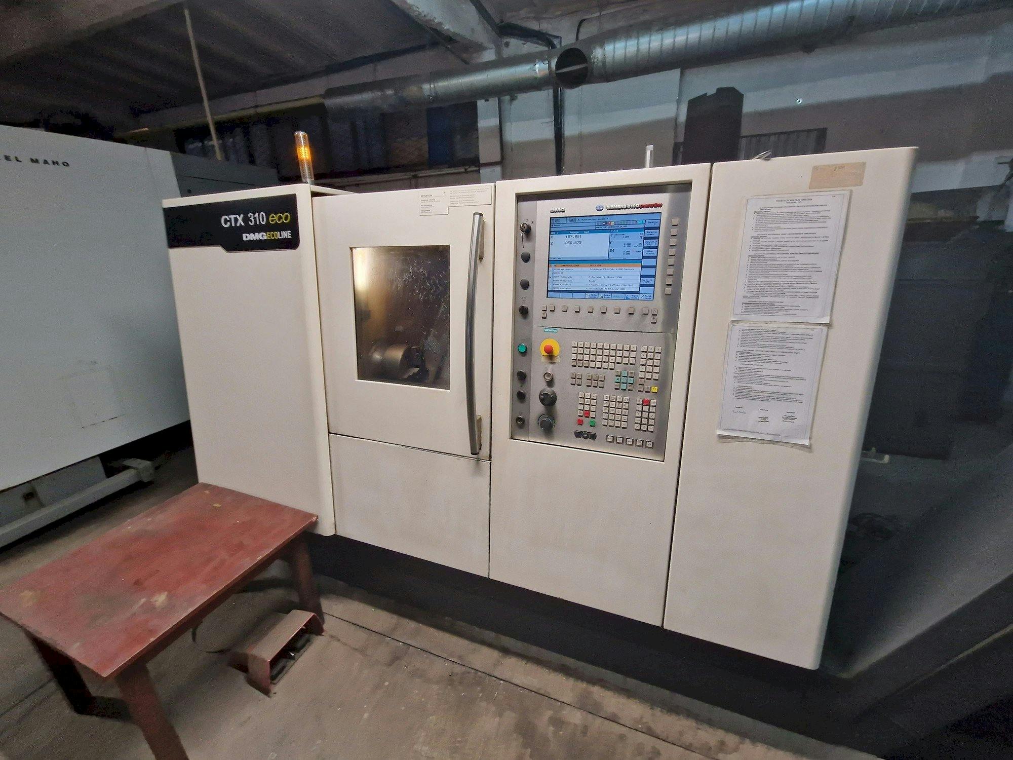 Frontansicht der DMG CTX 310  Maschine