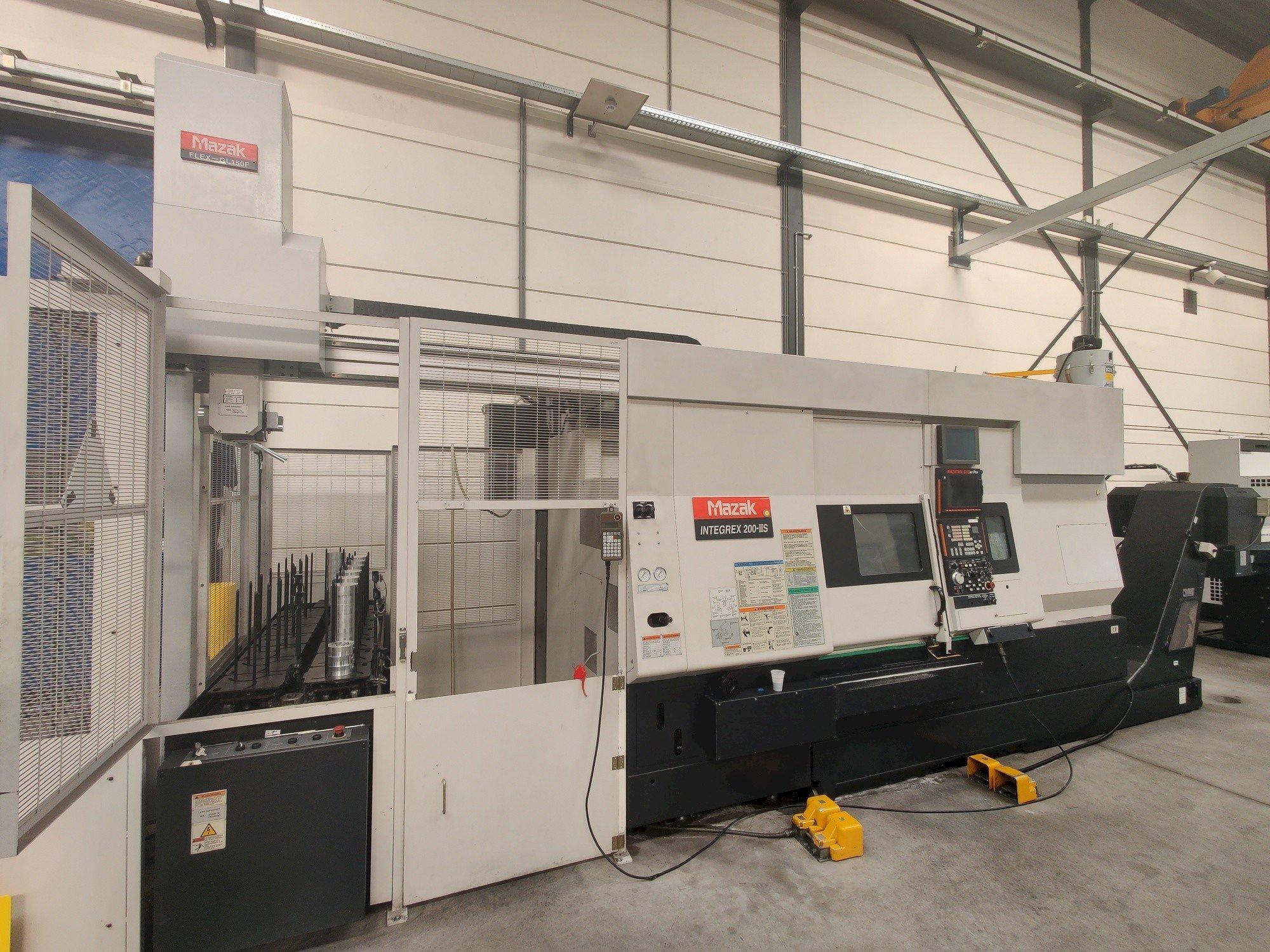 Frontansicht der Mazak Integrex 200-3S  Maschine