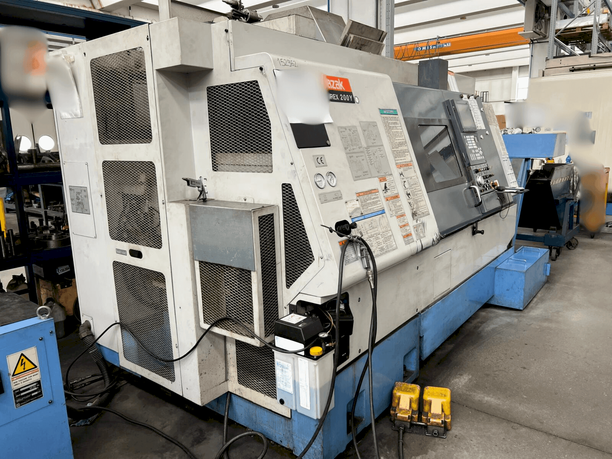 Frontansicht der Mazak INTEGREX 200Y  Maschine