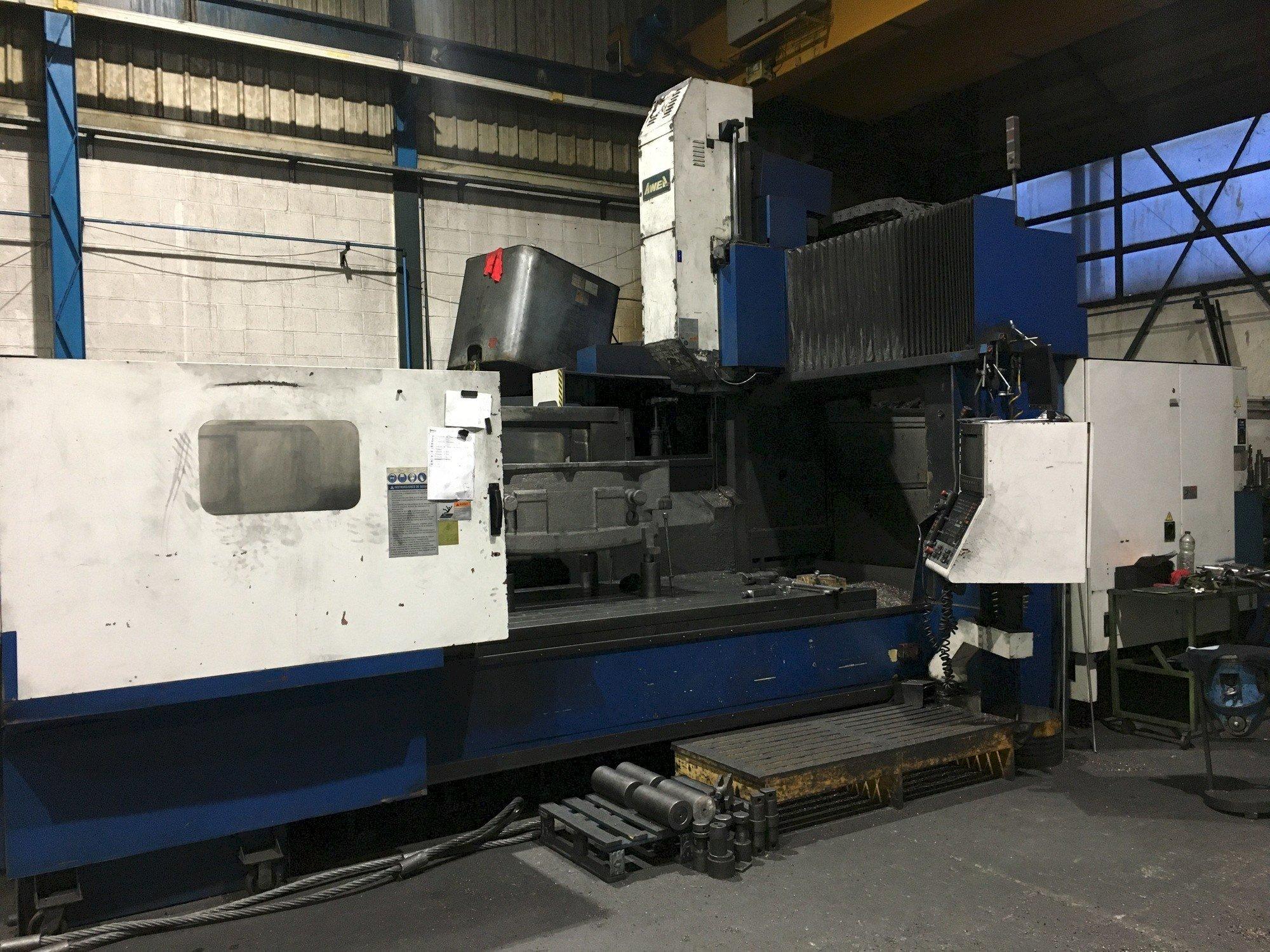 Frontansicht der AWEA SP 3016  Maschine