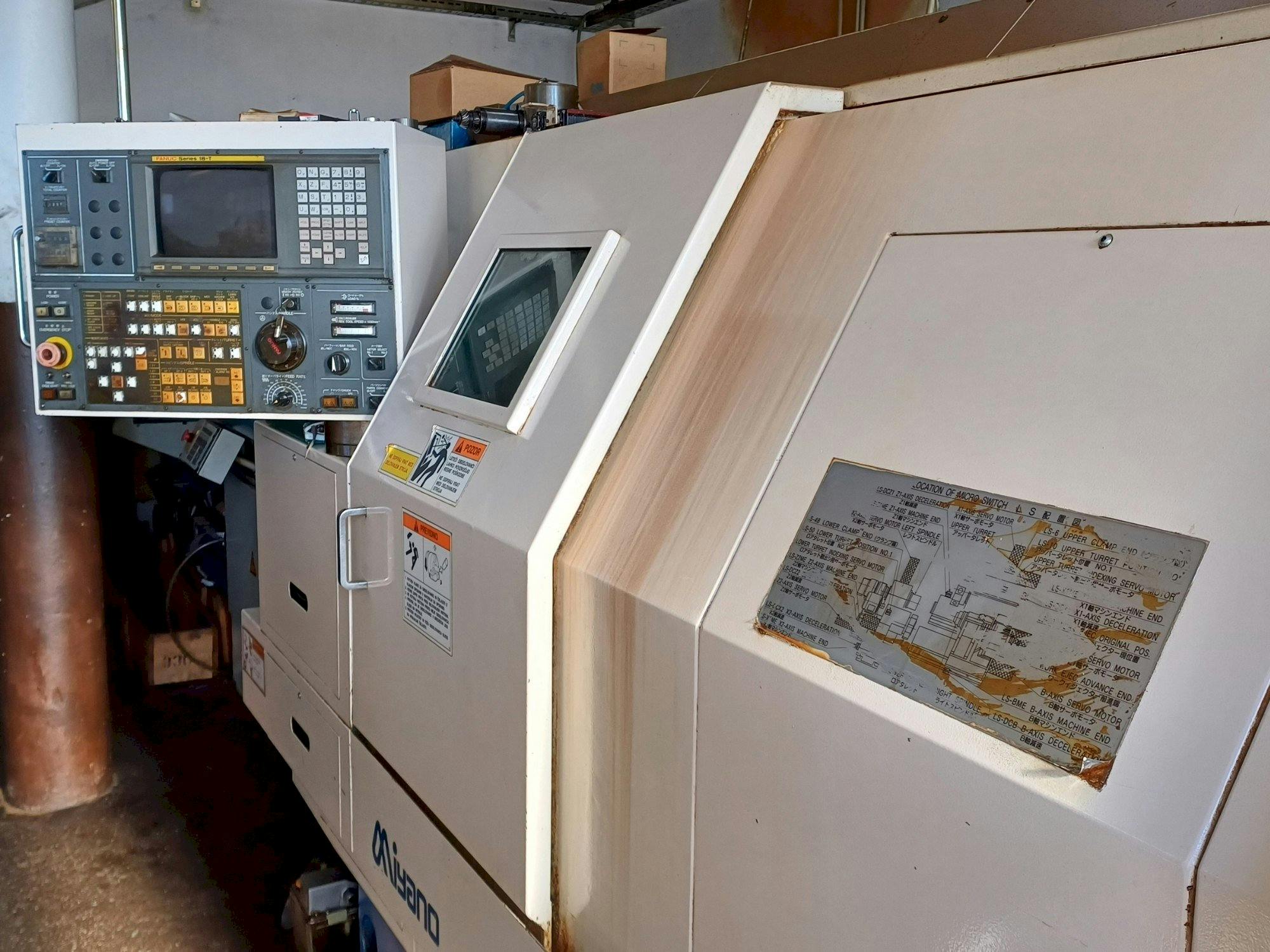 Frontansicht der Miyano BNE 51S  Maschine