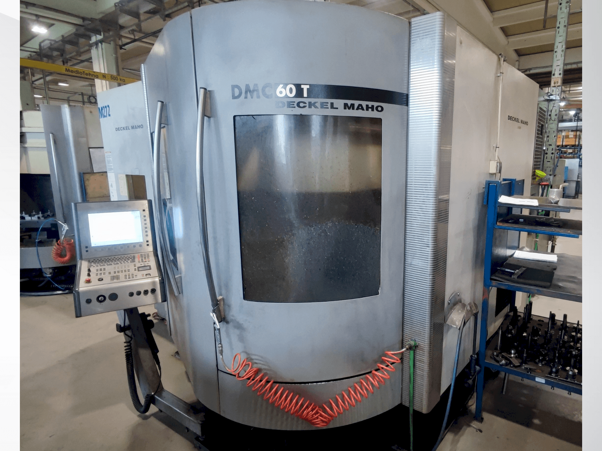 Frontansicht der DECKEL MAHO DMC 60T  Maschine