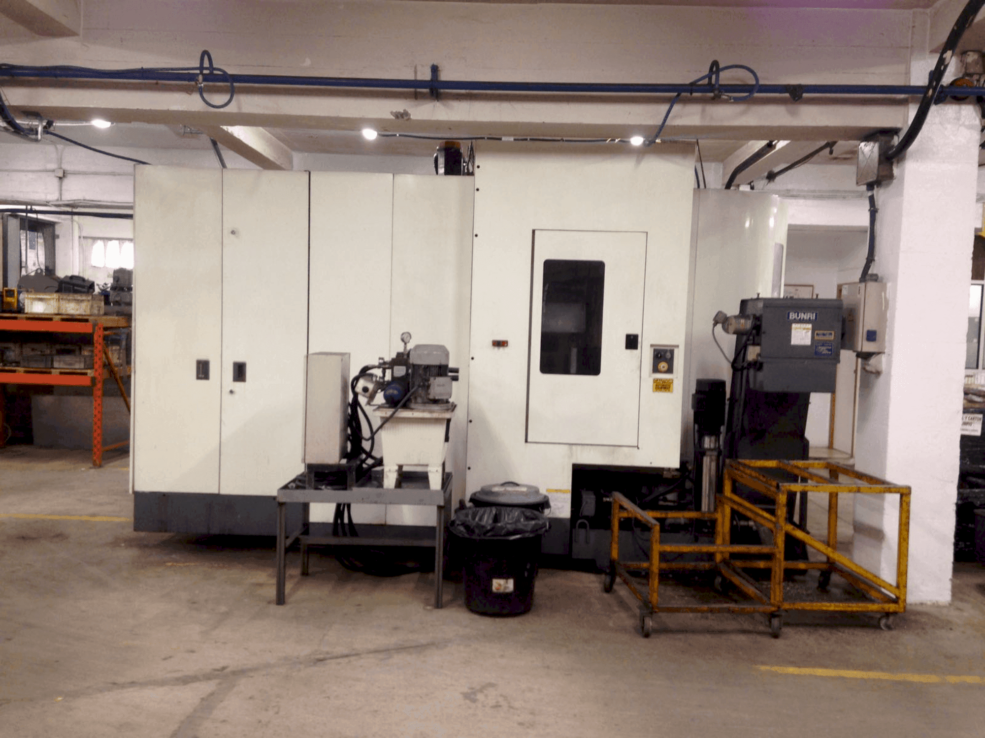 Frontansicht der Kitamura HX400I  Maschine