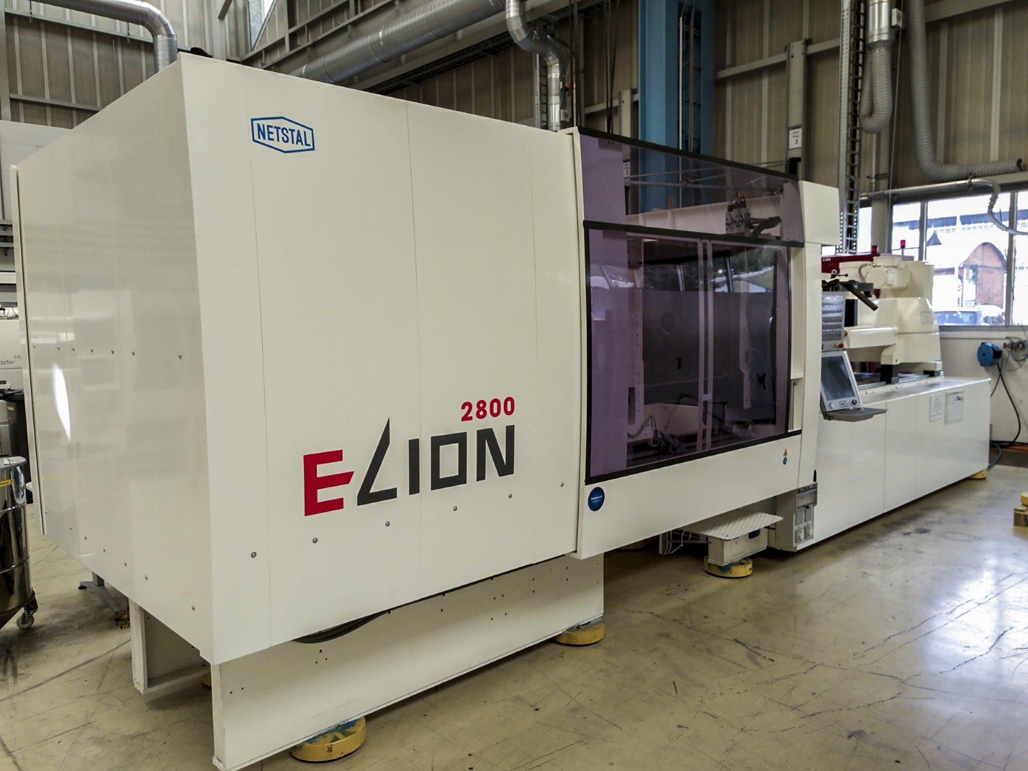 Frontansicht der Netstal ELION 2800-870 Maschine