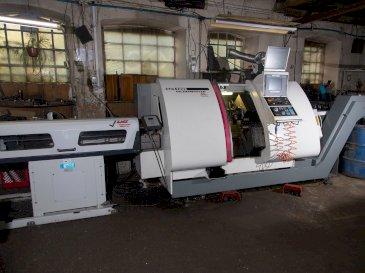 Frontansicht der Gildemeister CTX-200 E  Maschine