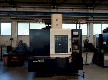 Frontansicht der Makino V55-A15  Maschine