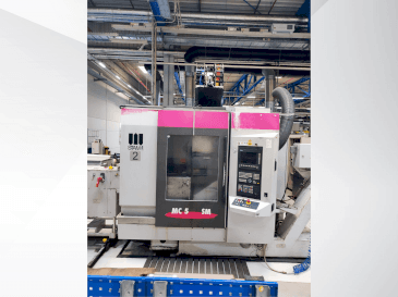 Frontansicht der STAMA MC 531/SINGLE  Maschine