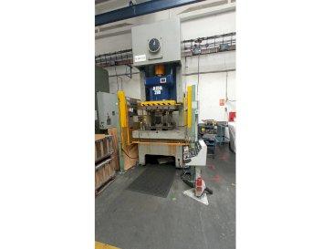 Frontansicht der AIDA NC1-200L  Maschine