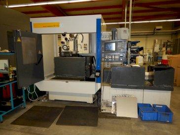 Frontansicht der FANUC ROBOCUT ALPHA 1C  Maschine