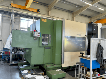 Frontansicht der DMG MORI DMU 125  Maschine